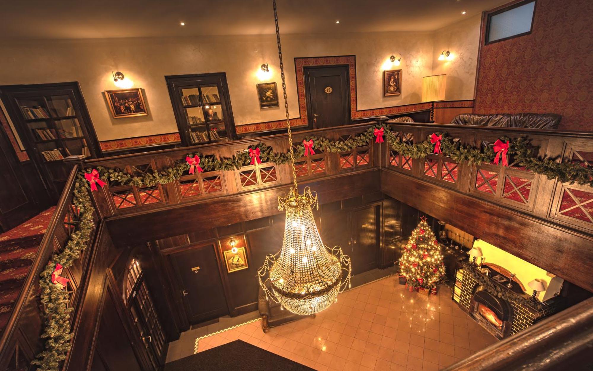 Hotel Lovecky Zamecek Orion Либерц Экстерьер фото