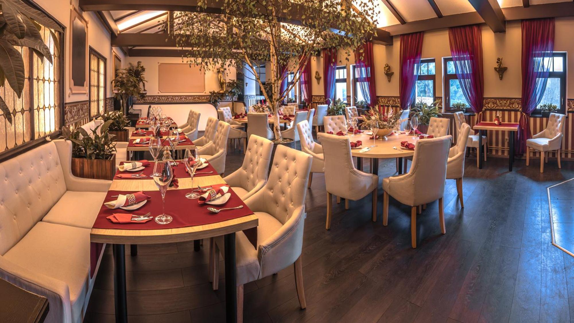 Hotel Lovecky Zamecek Orion Либерц Экстерьер фото
